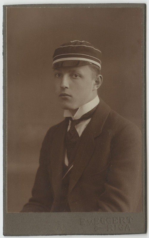 Korporatsiooni "Livonia" liige Bernhard von Hehn, portreefoto