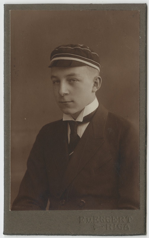 Korporatsiooni "Livonia" liige Jürgen von Knorre, portreefoto