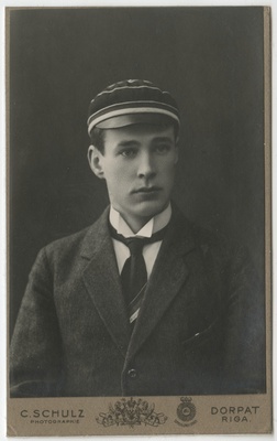 Korporatsiooni "Livonia" liige Heinrich Meyer, portreefoto  duplicate photo