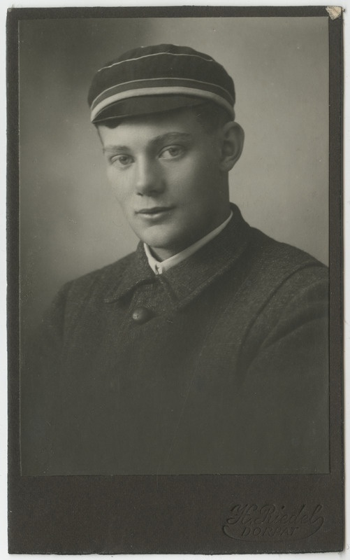 Korporatsiooni "Livonia" liige Wolfgang von Sivers, portreefoto