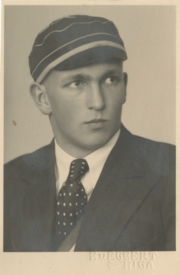 Korporatsiooni "Livonia" liige Hans-Alexander Moritz, portreefoto  duplicate photo