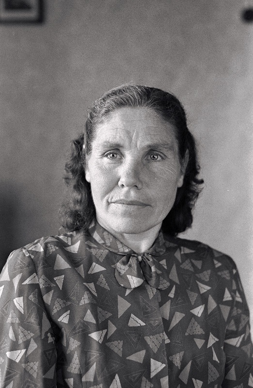 Palos, Rosalie - sotsialistliku töö kangelane, kolhoosi Edu seatalitaja.