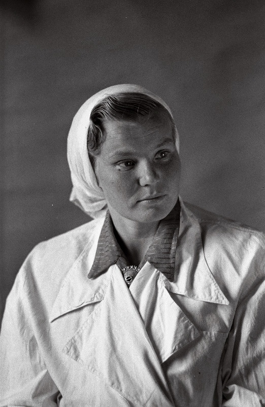 Rannu, Hilja - sotsialistliku töö kangelane, kolhoosi Rahu Tee lüpsja.