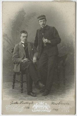 Korporatsiooni "Livonia" liikmed Hans Schroeder ja tema akadeemiline isa Gustav von Hirschheydt  duplicate photo