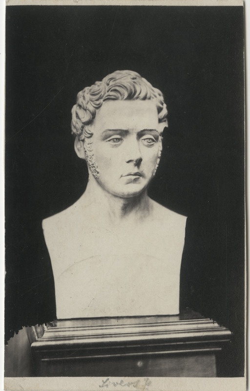 Korporatsiooni "Livonia" liikme Gregor von Siversi büst