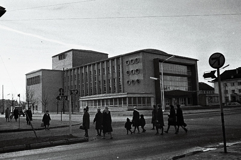 L.Koidula nim. Pärnu Draamateatri välisvaade.