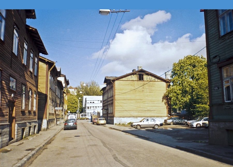 Kelmiküla, vaade Sügise tänava keskelt Toompea suunas.