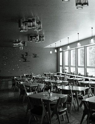 Kohvik-restorani "Pühajärve" sisevaade  similar photo