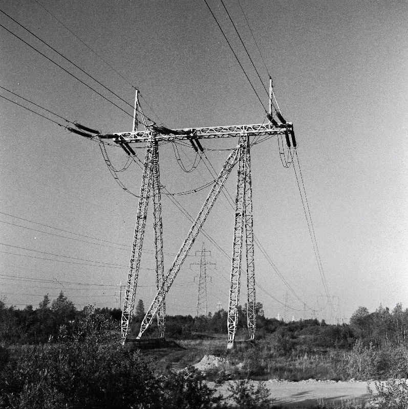 Elektrikõrgepingeliin Narva-Leningradi vahel