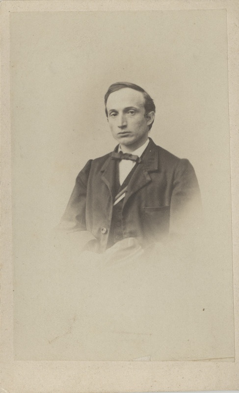 Korporatsiooni "Livonia" liige Friedrich Luetze, portreefoto