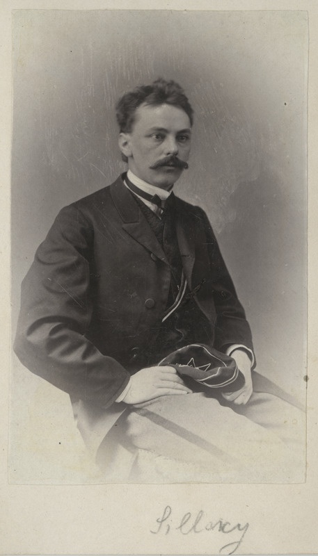 Korporatsiooni "Livonia" liige Eduard Silsky, portreefoto