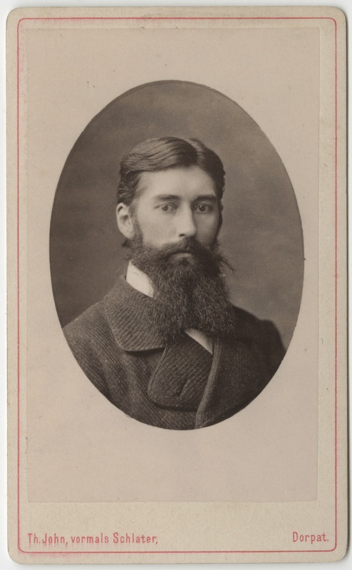 Korporatsiooni "Livonia" liige Johannes Hollmann, portreefoto