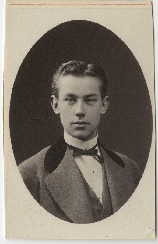 Korporatsiooni "Livonia" liige Theodor Beise, portreefoto