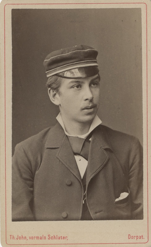 Korporatsiooni "Livonia" liige Erich von Oettingen, portreefoto