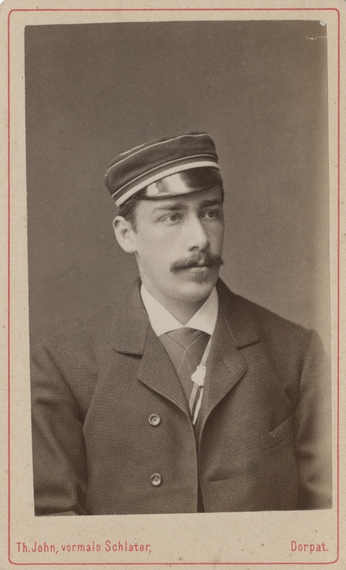 Korporatsiooni "Livonia" liige Adalbert von Aderkas, portreefoto