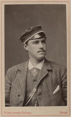 Korporatsiooni "Livonia" liige René von Gavel, portreefoto  duplicate photo