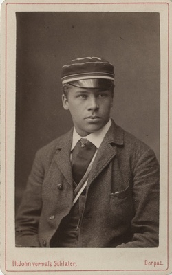 Korporatsiooni "Livonia" liige Hermann Walter, portreefoto  duplicate photo