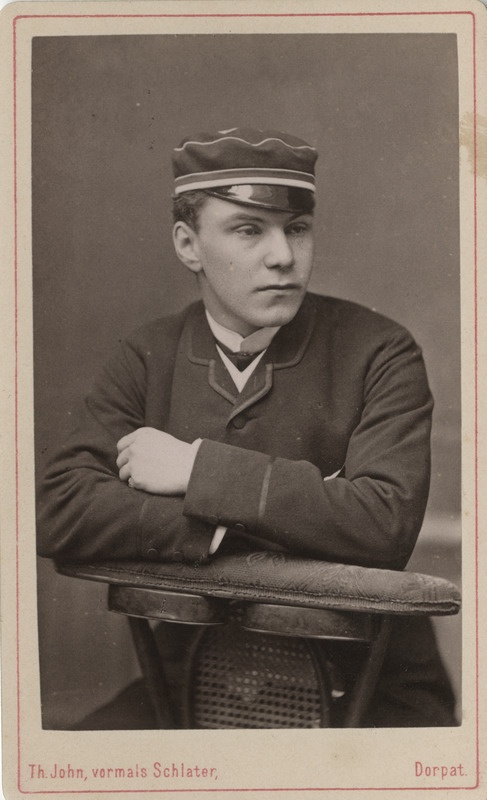 Korporatsiooni "Livonia" liige parun René Wolff, portreefoto