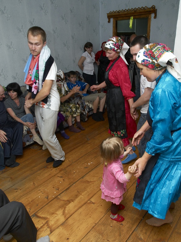 Sõjaväkke saatmine (udmurdi tavand)