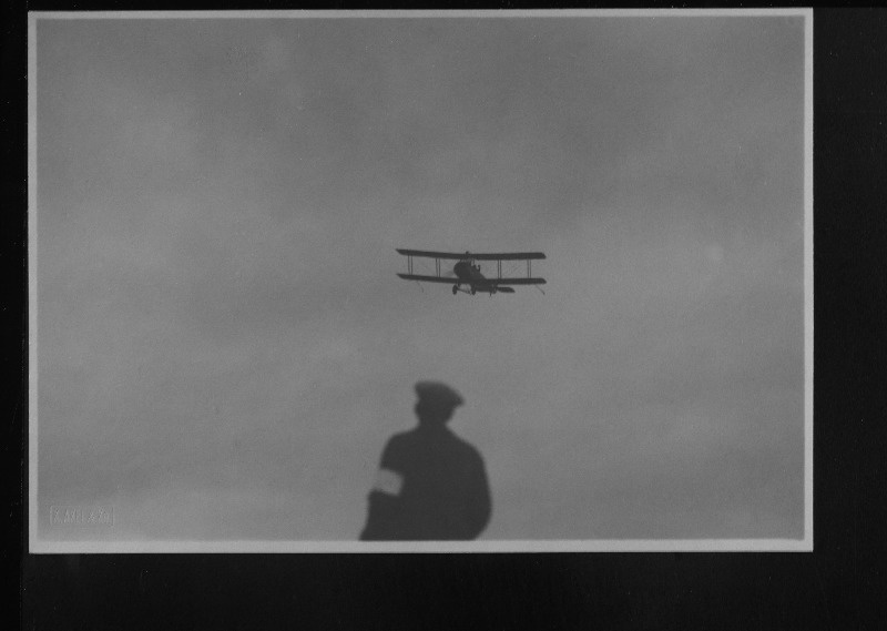 Eesti sõjaväe Otepää manöövritest osa võtnud signaliseerimisel kasutatud lennuk.