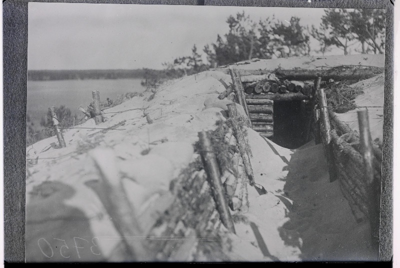 Vabadussõda. 1.Jalaväepolgu kaitseliin Kuradimäel Venküla (Väiküla) lähedal.