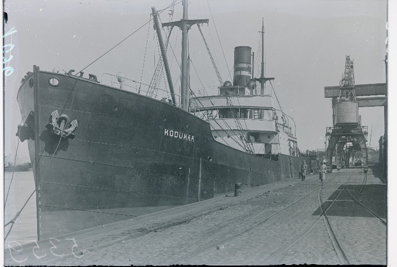 Aurik Kodumaa Tallinna sadamas.