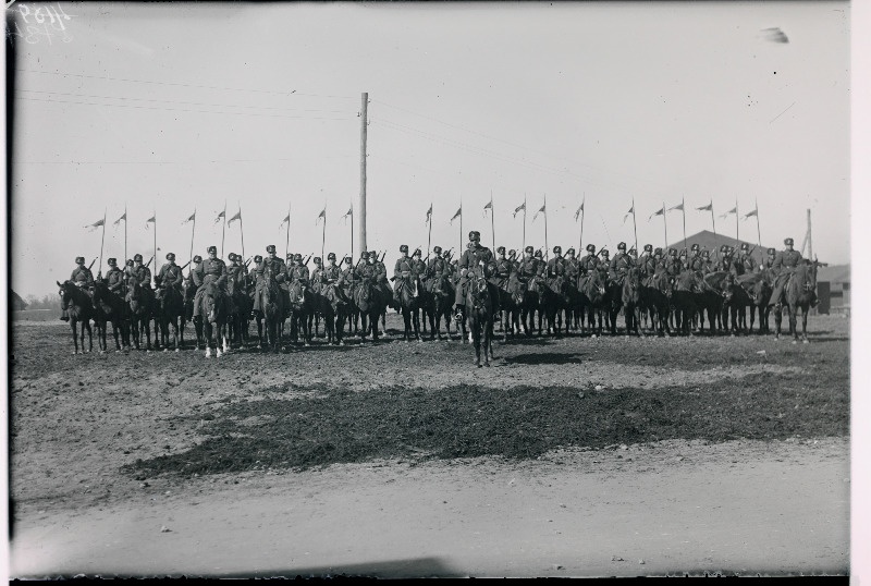 Allohvitseride kooli õppeeskadron.