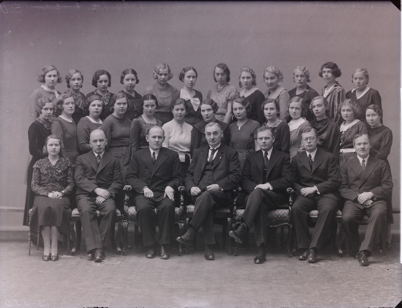 Grupp meditsiiniõdede kursusest osavõtjaid.