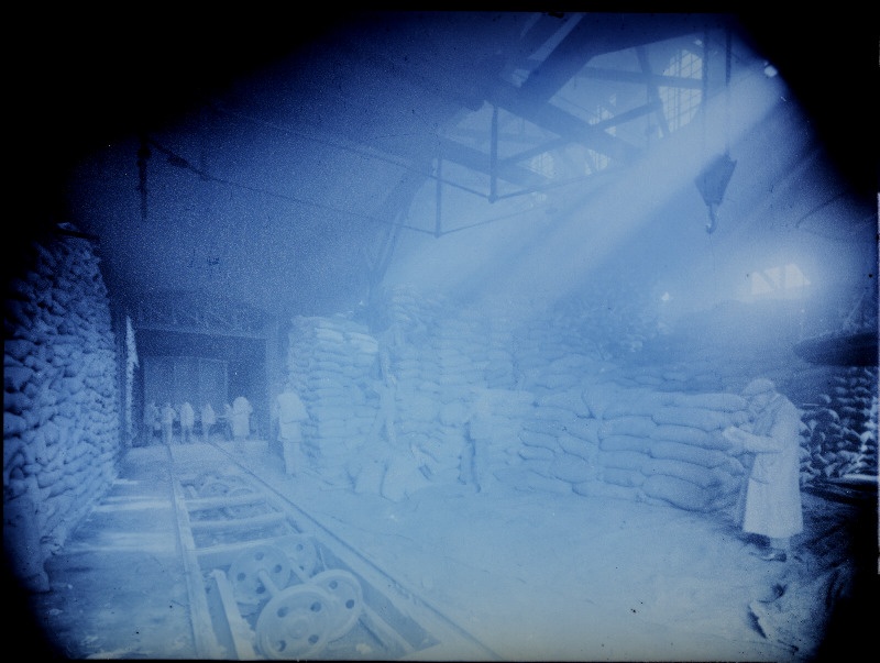 Vaade suurveski J. Puhk ja Pojad laoruumi.