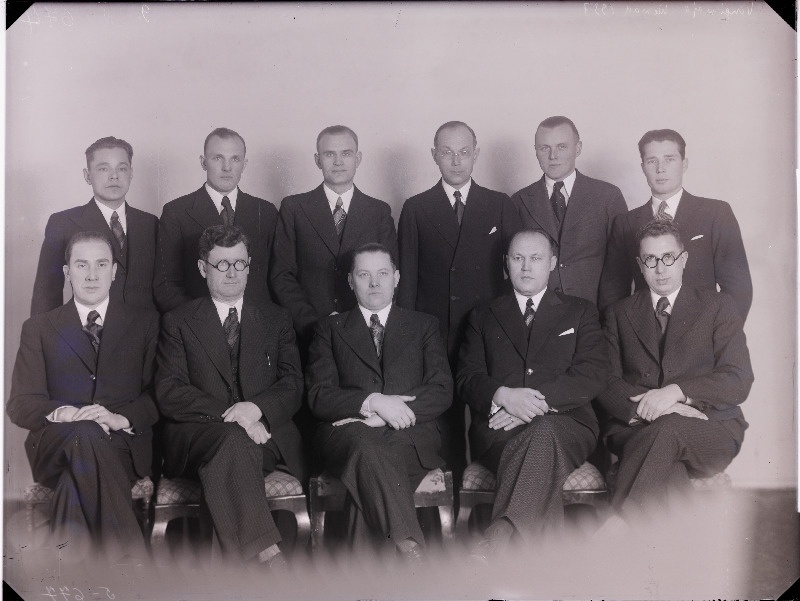 Grupp vanglaülemaid.
