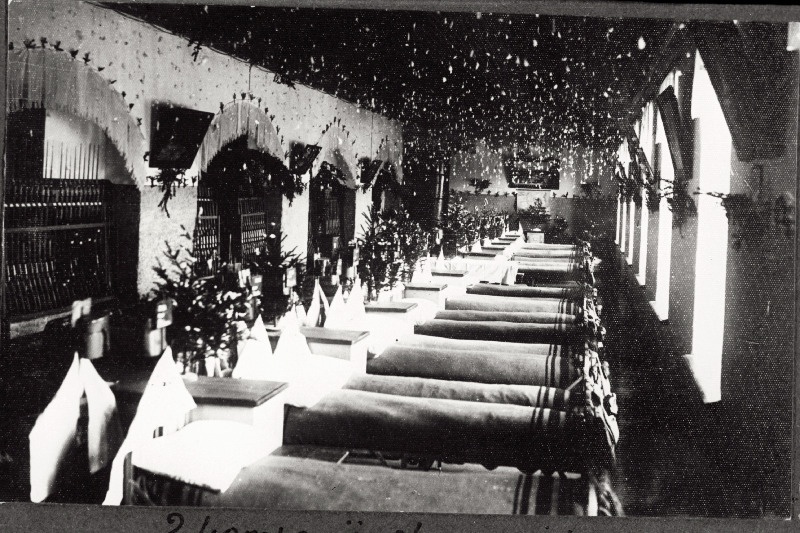 Eesti Vabariigi Scoutspataljoni 2. kompanii dekoreeritud eluruum pataljoni 12. aastapäeval.