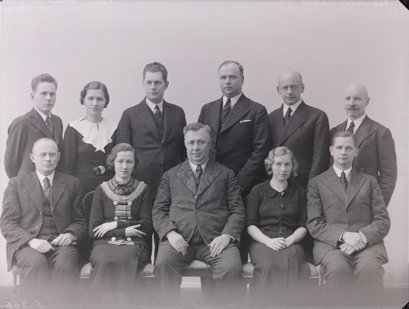 Grupp riigimõisate valitsuse liikmeid.