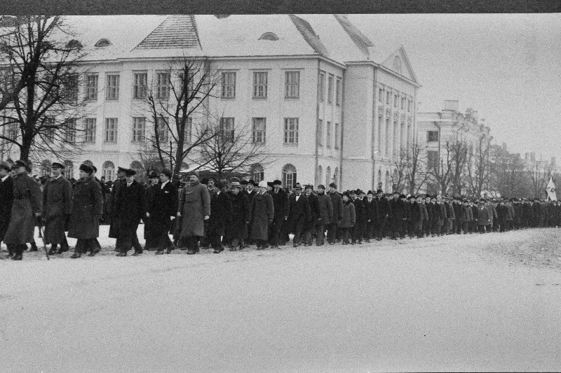 Vabariigi IV aastapäeva paraad.