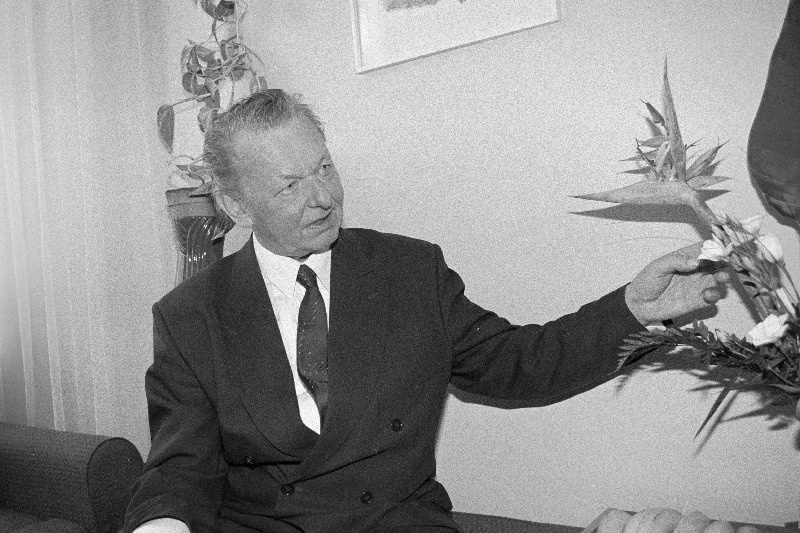 Kirjanik Enn Vetemaa - 60.a.