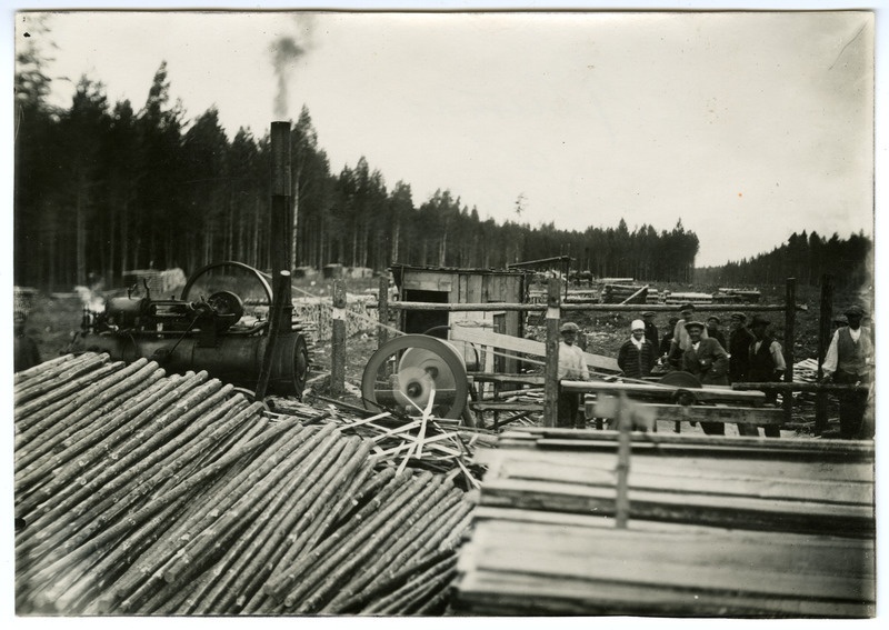 Töölised Tartu-Petseri raudtee ehitusel