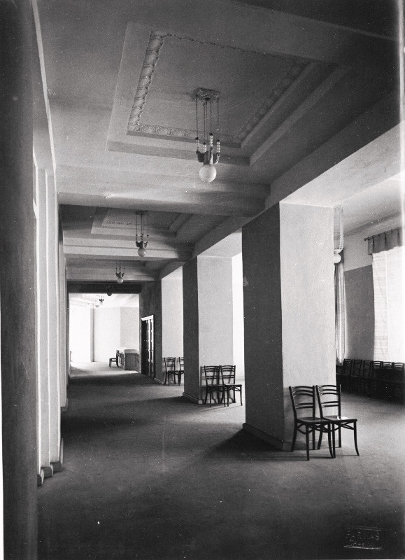 Estonia kontserdisaali jalutusruum.