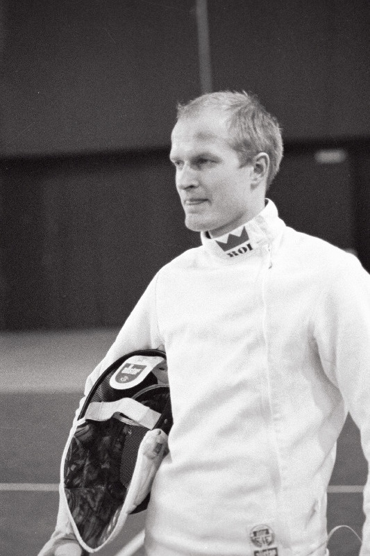 26. rahvusvaheline vehklemisturniir “Tallinna mõõk” Sakala keskuses. Vehkleja Kaido Kaaberma.