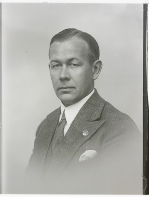 Eesti Jalgpalliliidu juhatuse liige, jalgpallikohtunik Otto Silber (Sillapere).  duplicate photo