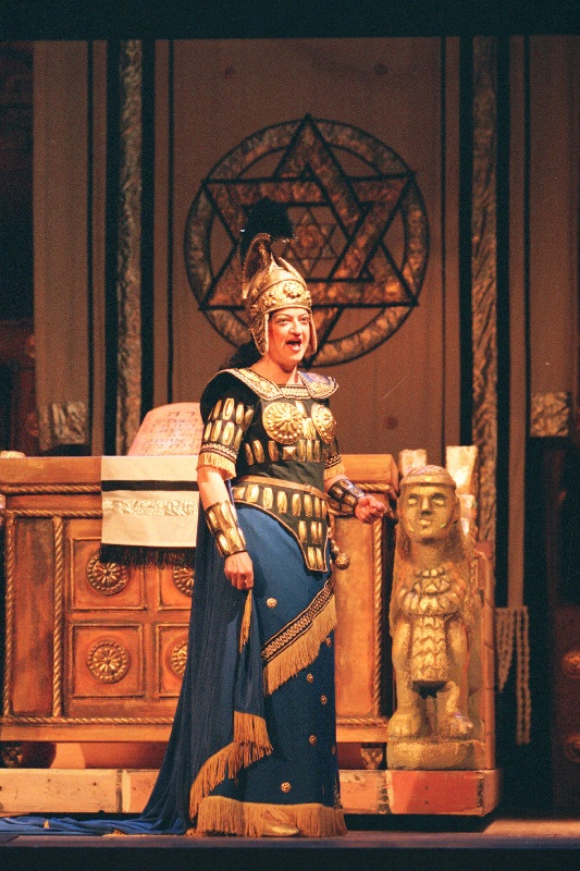 Verdi ooperi “Nabucco” esietendus Estonia Teatris. Abigaille - Siguté Stonyté (Leedu).