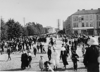 Tuletõrjujate paraad kongressi puhul.  similar photo