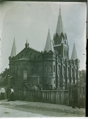 Peetri kirik.  similar photo