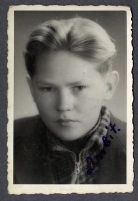 Tundmatu noormees (Lembit)  duplicate photo