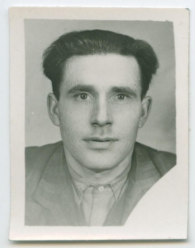 Dokumendifoto [Elmar Pärn]