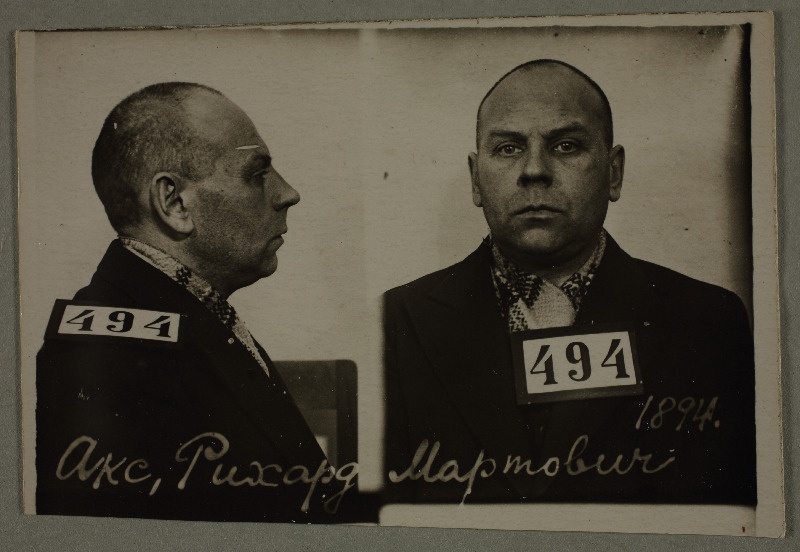 Richard Aks'i arestifoto