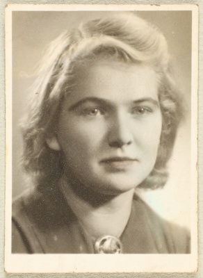 Neiu Lilli  duplicate photo
