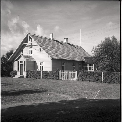 Viljandimaa, talu Tarvastu maantee lähistel  similar photo