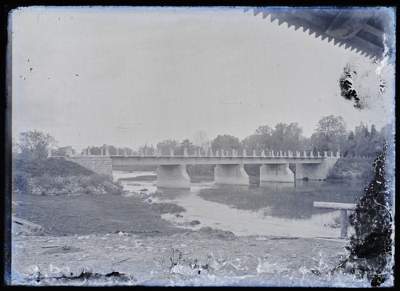 Teenuse sild (Kasari jõel)