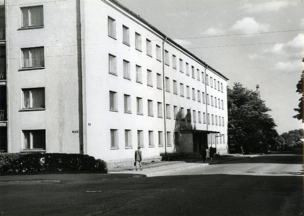 Pälsoni 14. Tartu, 1975-1980.
