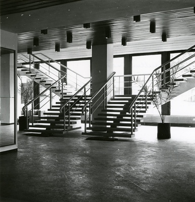 Jõhvi kultuurimaja, trepivaade. Arhitekt Rein Heiduk  duplicate photo