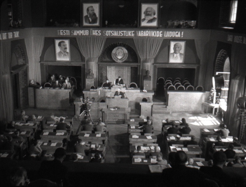 Riigivolikogu esimene istungjärk 21.-23.07.1940, juhataja Arnold Veimer.